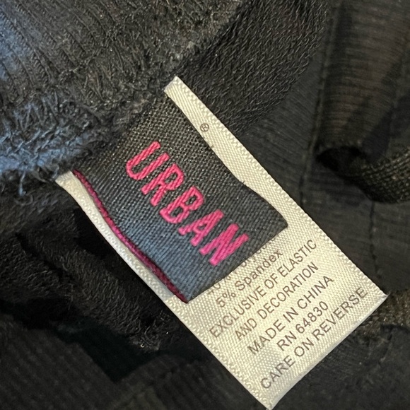 URBAN COOL BLACK DANCE/ATHLETIC PANTS WITH ZIPPERS - Picture 3 of 8